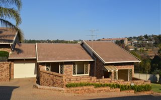 3 Bedroom Cluster in Rangeview
