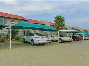 2 Bed House in Southcrest