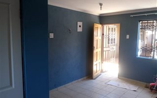 1 Bedroom Apartment in Protea Glen