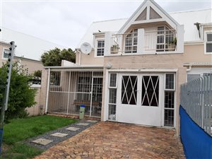 3 Bed Townhouse in Strand Central