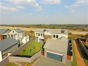 4 Bed House in Midstream Ridge Estate