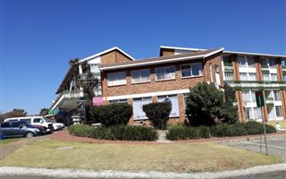2 Bedroom Duplex in Dunvegan