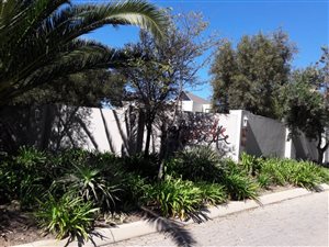 1 ha Land available in Beaulieu