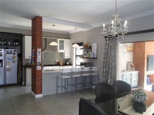 3 Bed House in Midstream Hill