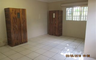 1 Bedroom Apartment in Vryburg
