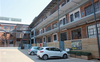 1 Bedroom Apartment in Johannesburg Central and CBD