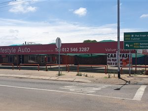 888 m² Industrial space in Pretoria North