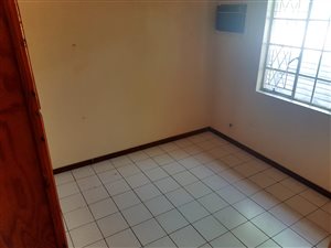 4 Bed House in Arboretum