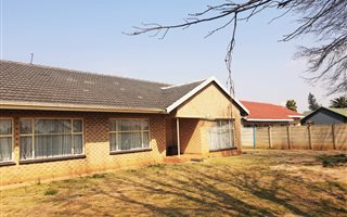 3 Bedroom House in Arcon Park