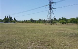 1.3 ha Land available in Kyalami AH