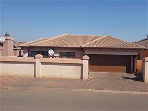 4 Bed House in Vosloorus