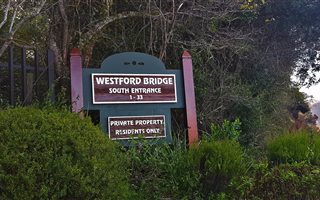 1359 m² Land available in Westford Bridge
