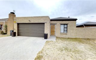 3 Bedroom House in Kraaifontein Central