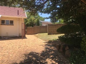 7 Bed House in Meredale
