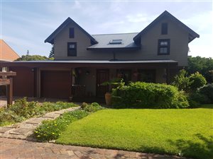 4 Bed House in Cola Beach