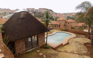 2 Bedroom Apartment in Winchester Hills