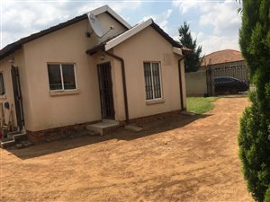3 Bed House in Alveda