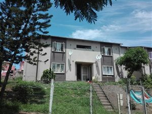 1 Bed Apartment in Forest Haven