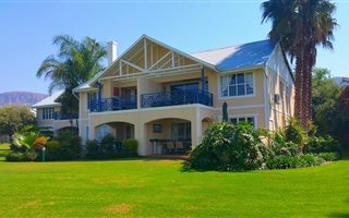 2 Bedroom Apartment in Caribbean Beach Club
