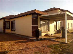 3 Bed House in Rosslyn