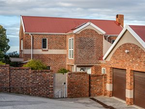 3 Bed House in Lovemore Heights