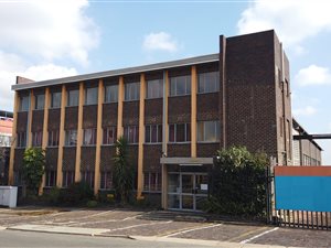 1950 m² Industrial space in Wynberg