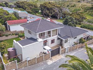 3 Bed House in Glencairn