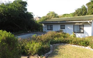 2 Bedroom House in East Bank