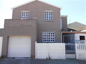 2 Bed House in Woodlands