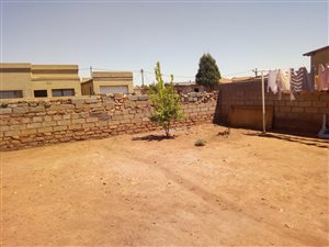 202 m² Land available in Katlehong