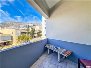 2 Bed Apartment in City Bowl