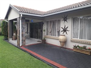 4 Bed House in Sonneveld