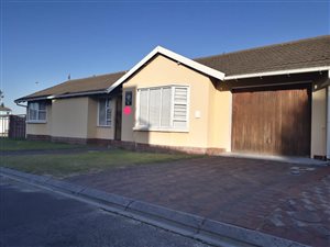 3 Bed House in Blue Downs