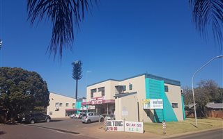 Commercial space in Sinoville