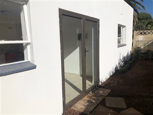 1 Bed Garden Cottage in Sydenham