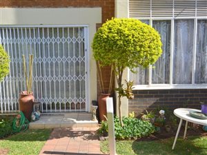 1.5 Bed Flat in Pretoria Gardens