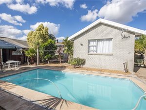 3 Bed House in Rouxville