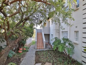 3 Bed Apartment in Bryanston