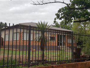 6 Bed House in Aliwal North
