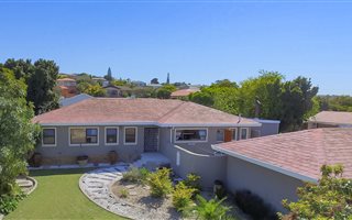 4 Bedroom House in Loevenstein