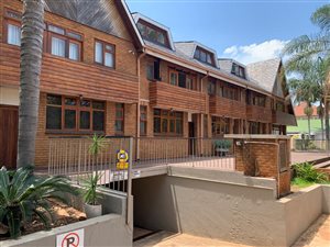 3 Bed Duplex in Hatfield