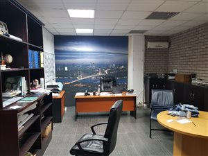 1000 m² Industrial space in Bonela