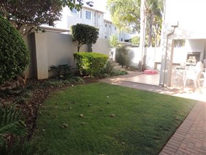 3 Bed Townhouse in Country Life Park