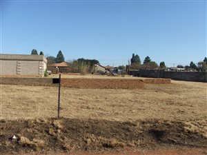 5103 m² Land available in Pendale AH