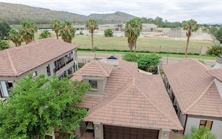 3 Bedroom Simplex in The Islands Estate