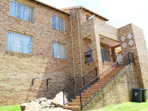 3 Bed Townhouse in Elandsfontein