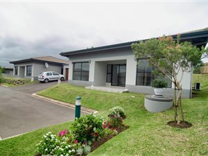 3 Bed Townhouse in Palm Lakes Estate