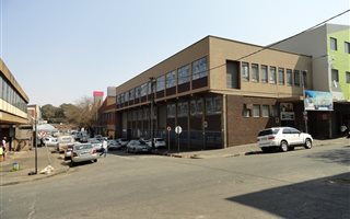2000 m² Commercial space in North Doornfontein
