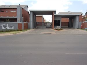 3 Bed Simplex in Ruimsig