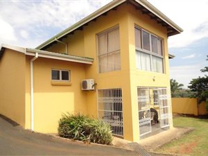 3 Bed Duplex in Sunningdale